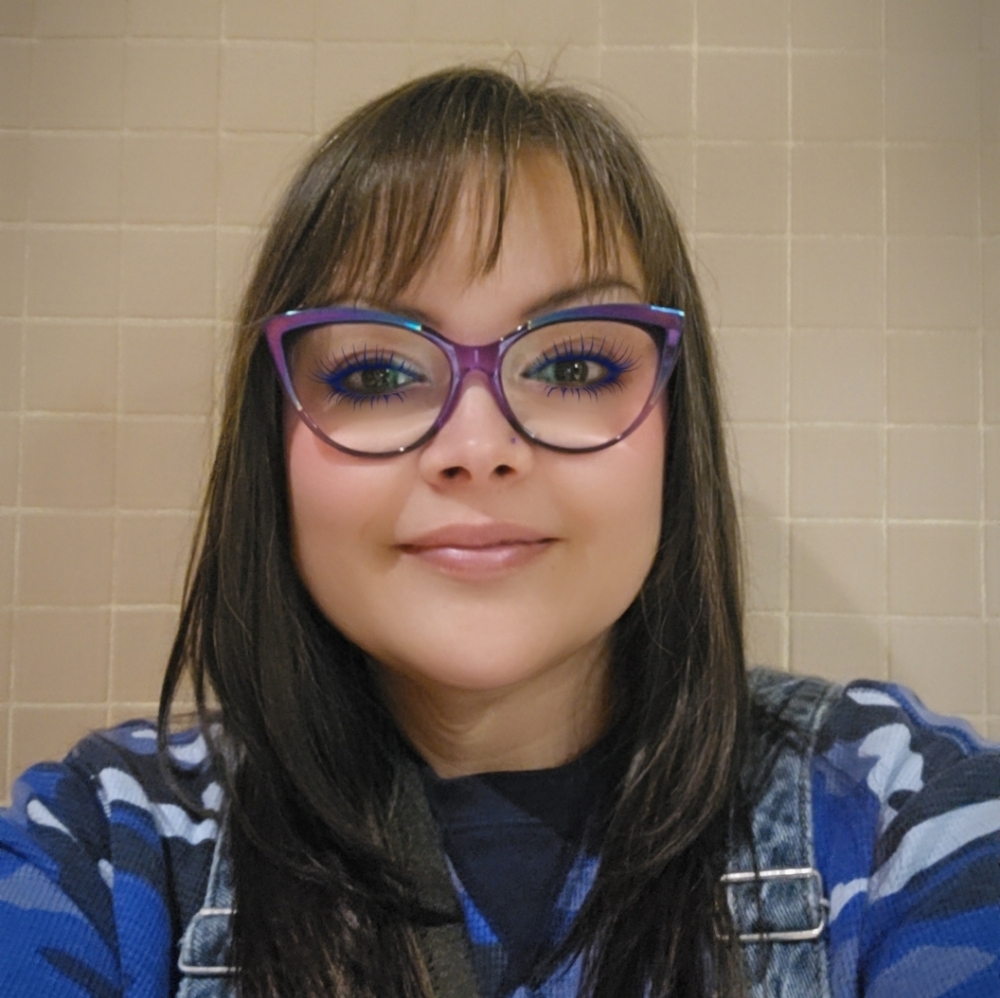 Meet your Posher, Monica